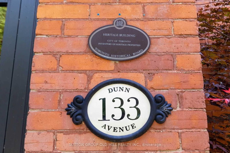 home for lease on 203-133 Dunn Avenue