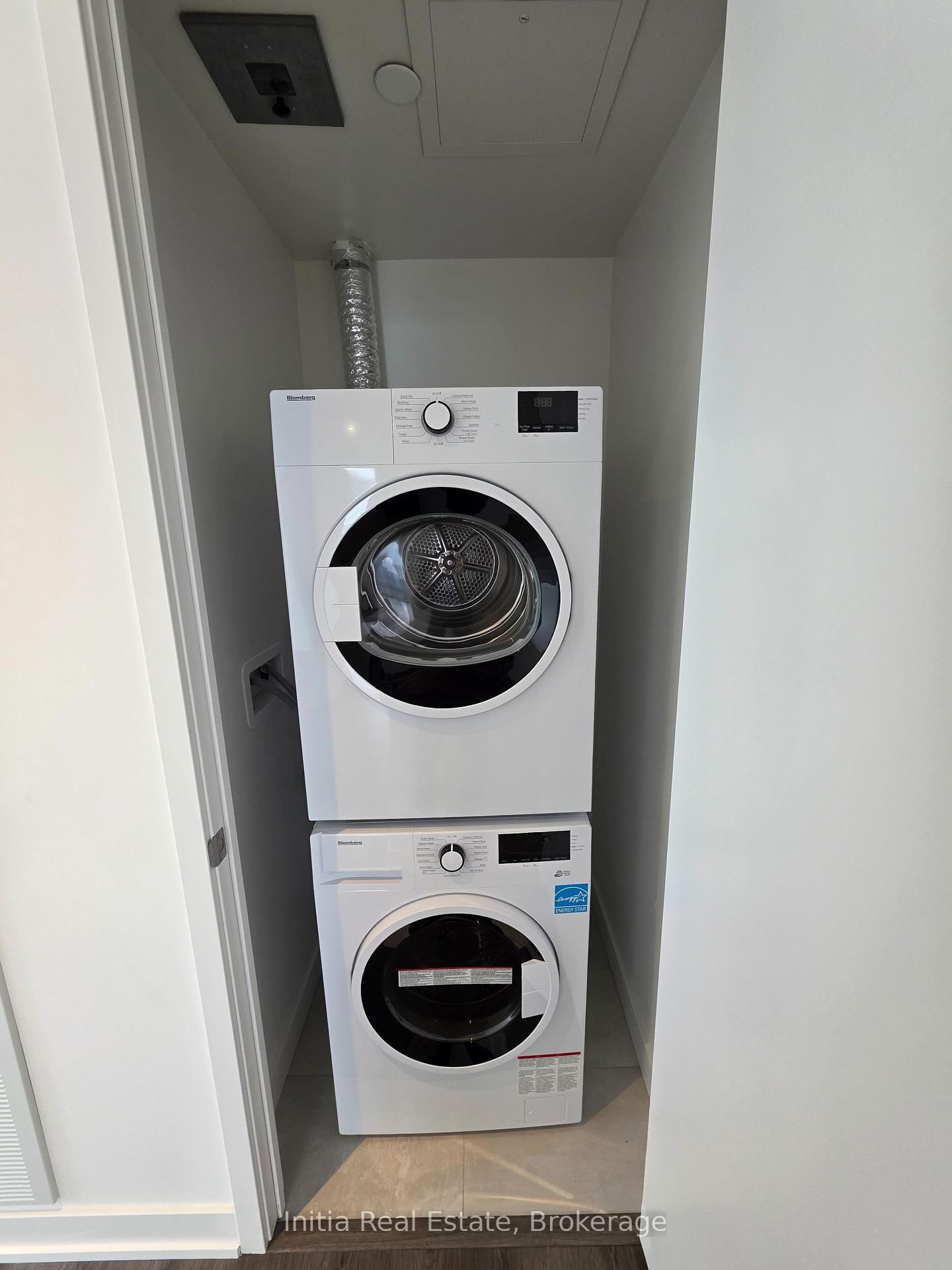 448 Burnhamthorpe Road W, Unit 2112 - Photo 5