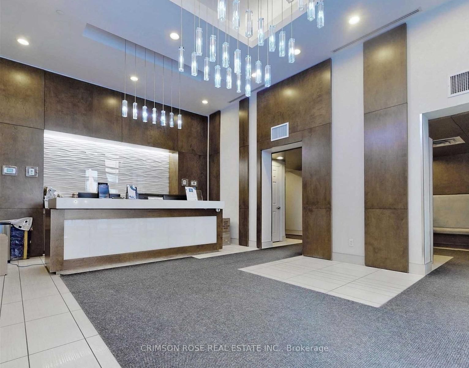 2212 Lakeshore Boulevard W, Unit 1206