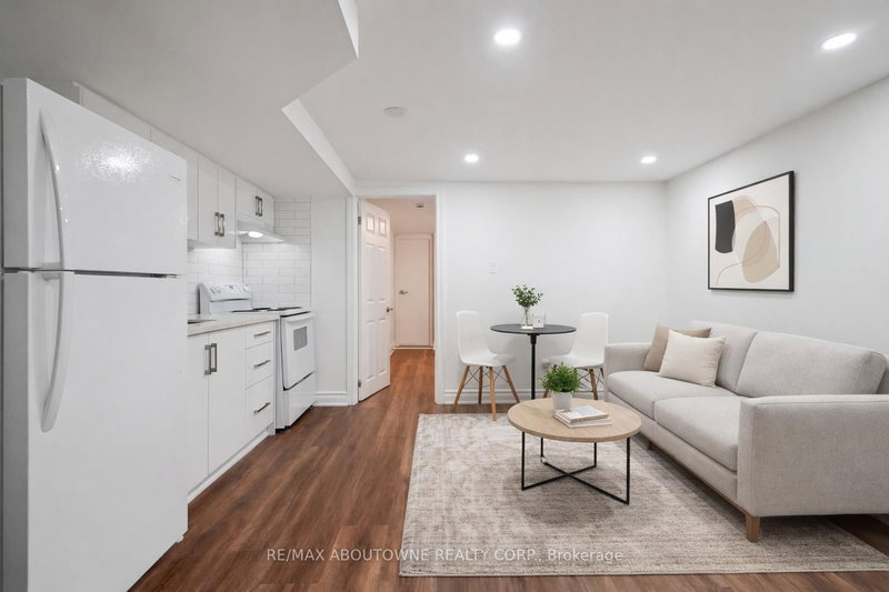 home for lease on Lower-436 Concord Avenue