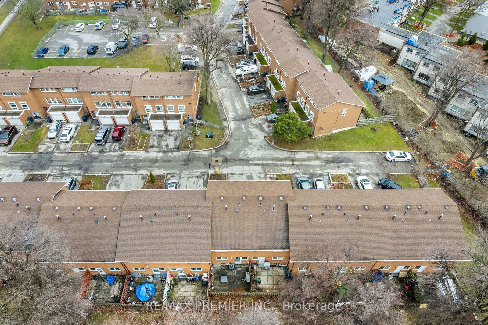 Listing Image 44