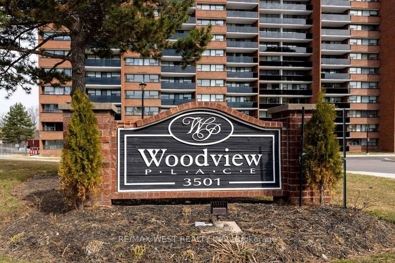 1001 - 3501 Glen Erin Dr, Mississauga, L5L 2E9 | Image 2