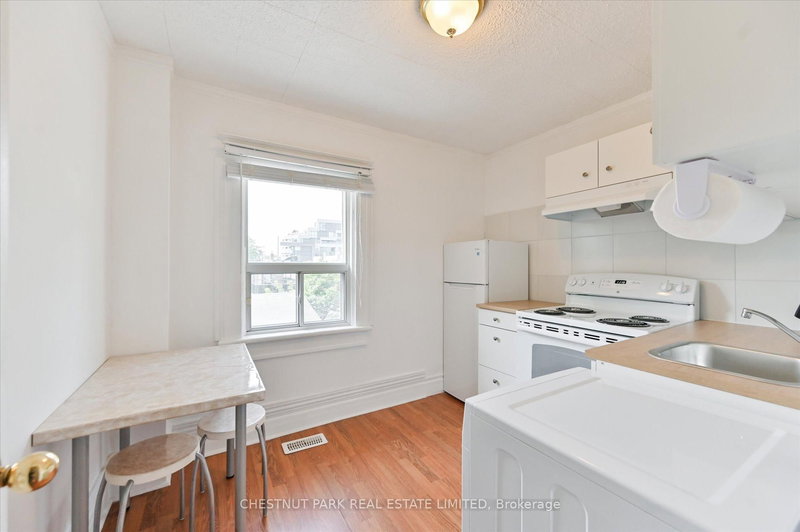 Upper - 13 Silver Ave, Toronto, M6R 1X9 | Image 3
