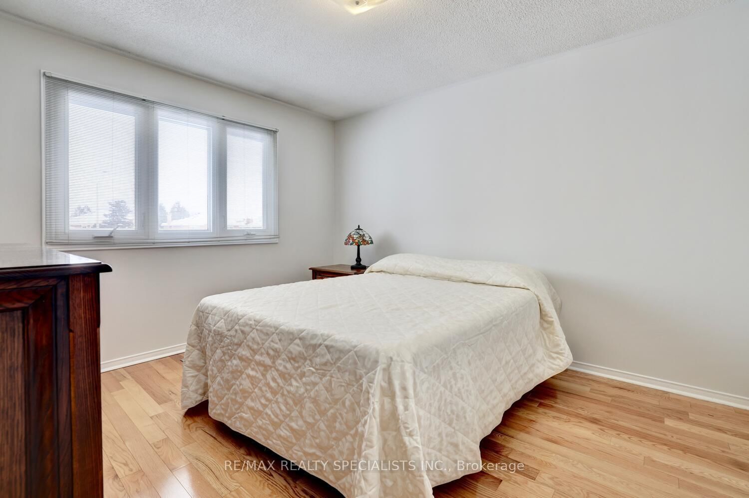 Detached House for sale at 4556 Wainscot Drive, Mississauga, Ontario, L5V 1C7 - East Credit - MLS: W12959444