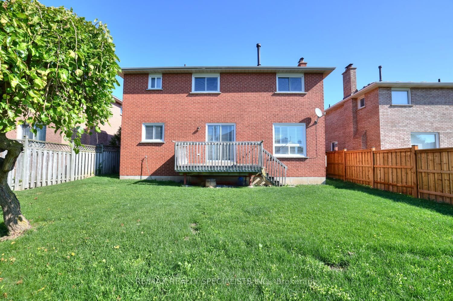 Detached House for sale at 4556 Wainscot Drive, Mississauga, Ontario, L5V 1C7 - East Credit - MLS: W12959444