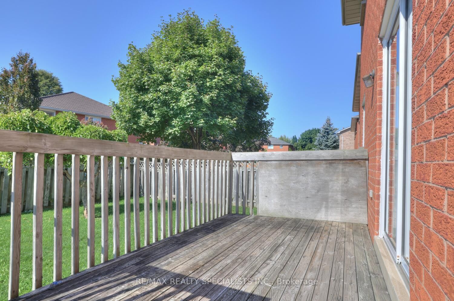 Detached House for sale at 4556 Wainscot Drive, Mississauga, Ontario, L5V 1C7 - East Credit - MLS: W12959444