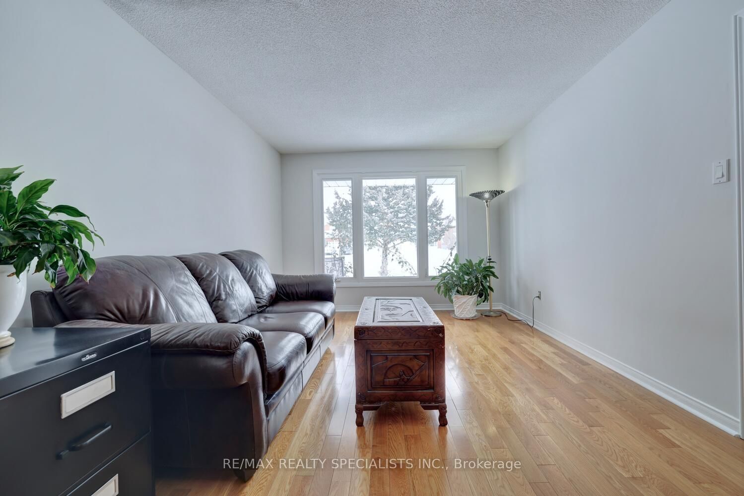 Detached House for sale at 4556 Wainscot Drive, Mississauga, Ontario, L5V 1C7 - East Credit - MLS: W12959444