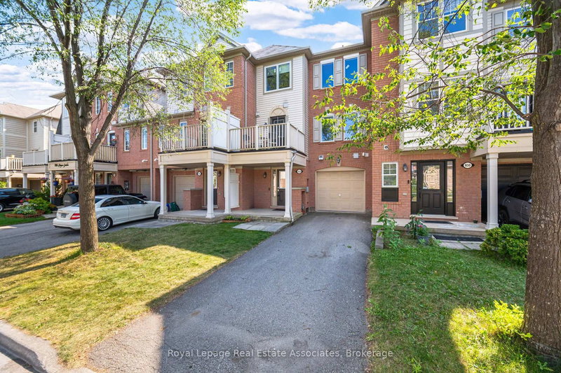 932 Burgess Gdns, Milton, L9T 0K8 | Image 3