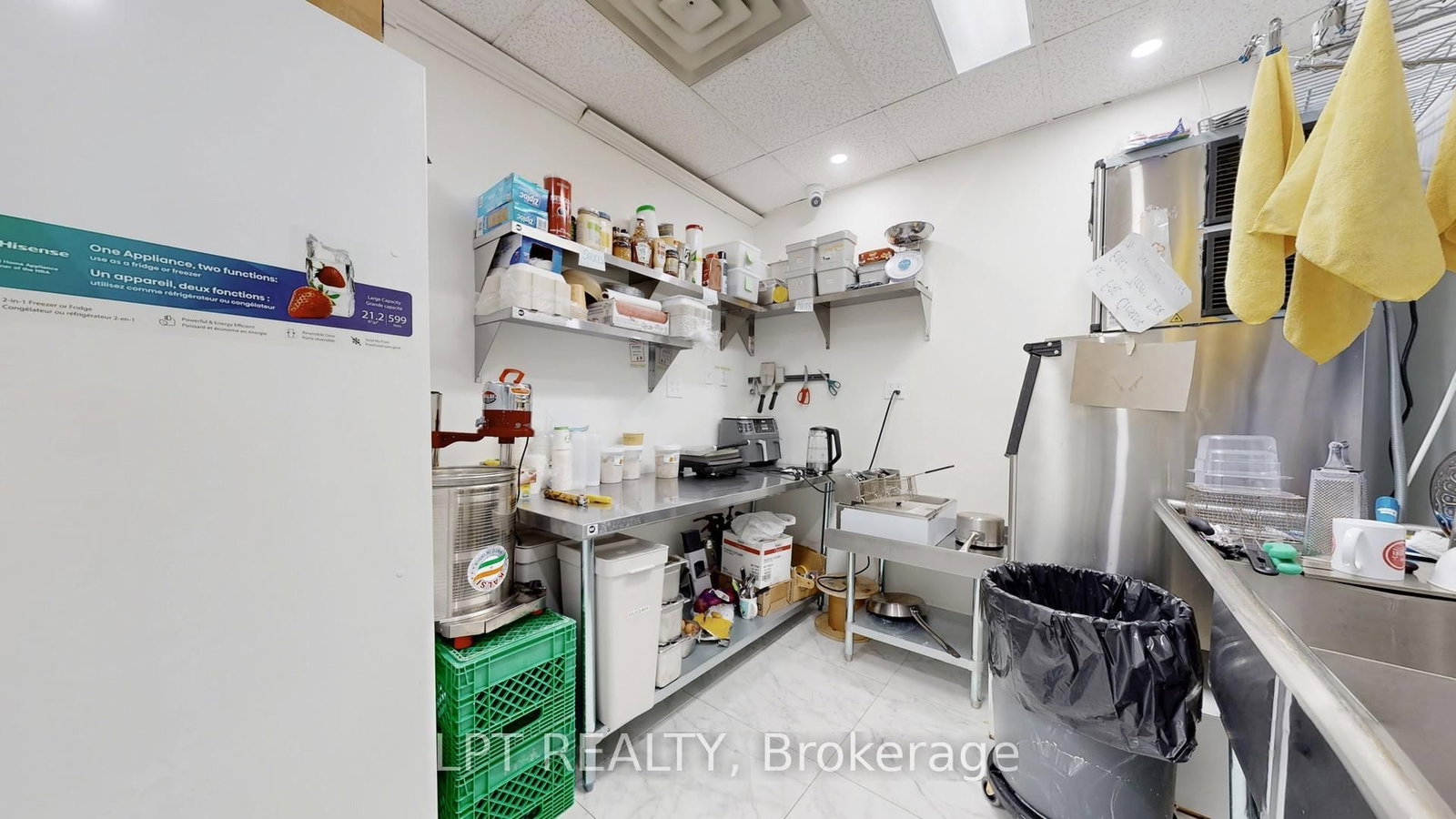 83 Kennedy Road S, Unit 22 - Photo 15