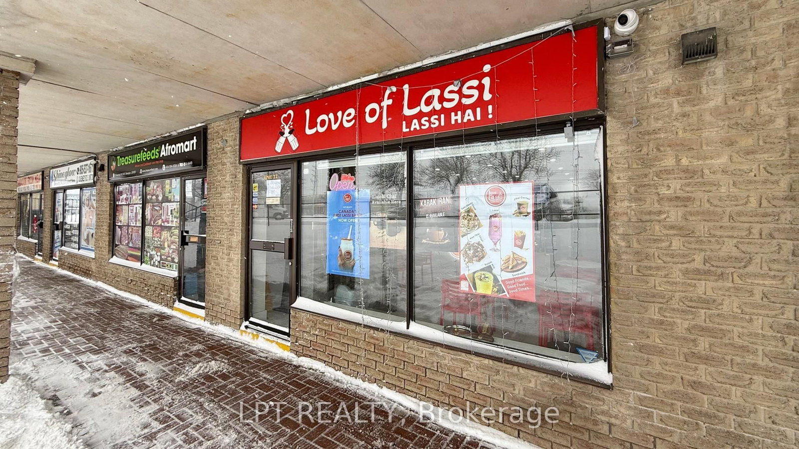 83 Kennedy Road S, Unit 22 - Photo 2