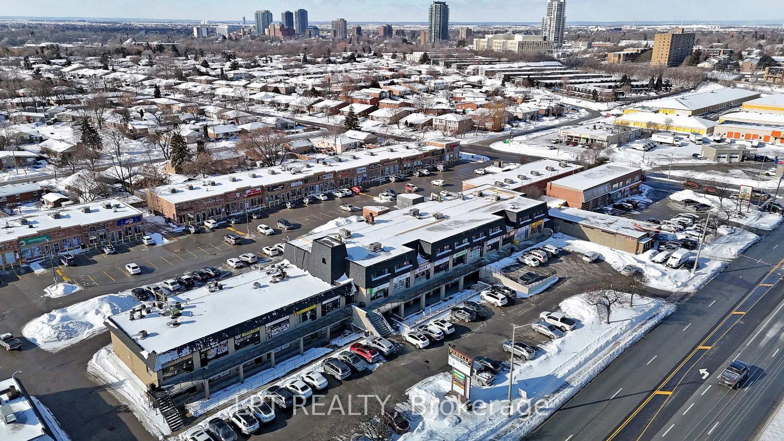 83 Kennedy Road S, Unit 22 - Photo 20