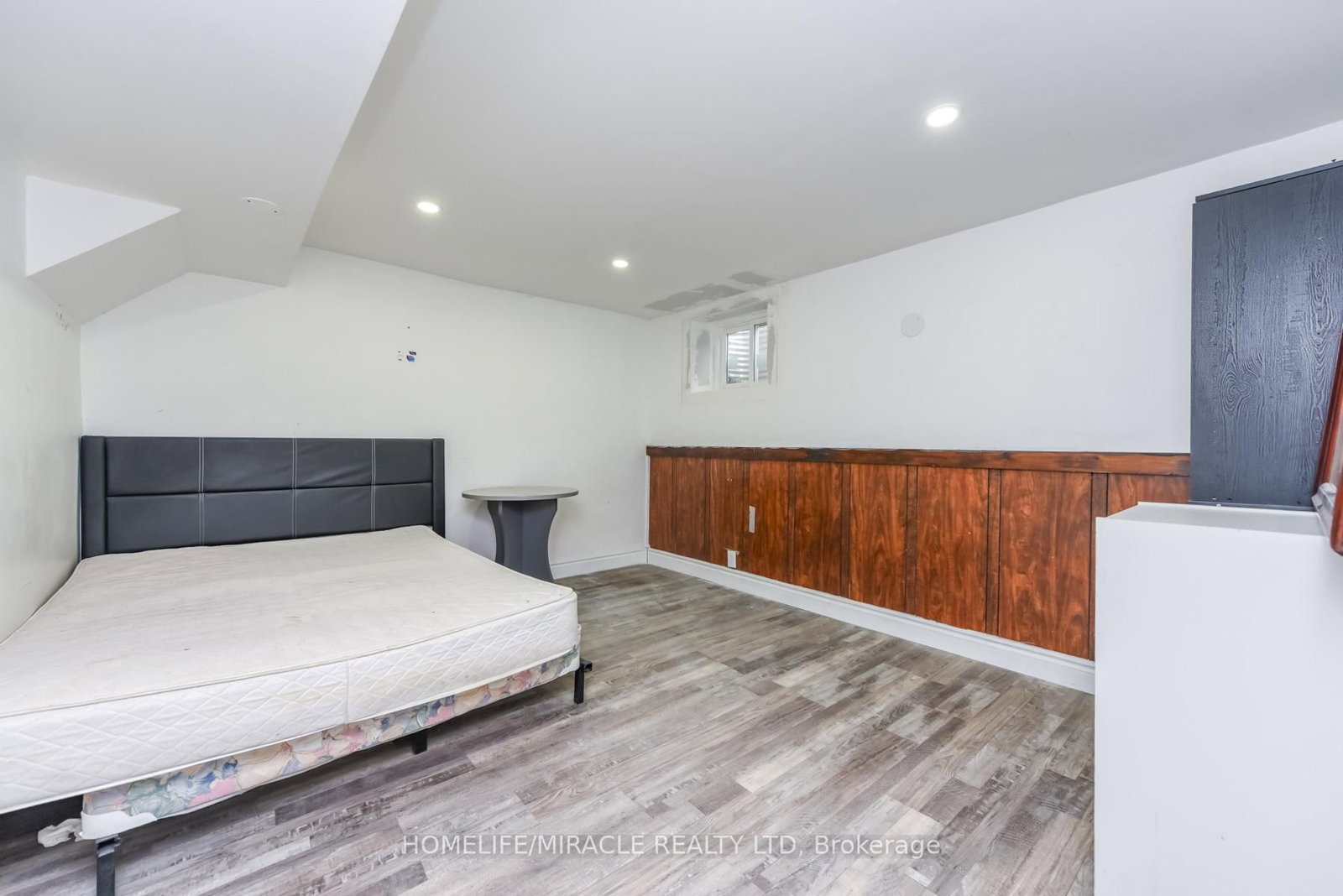 Detached House for sale at 67 Massey Street, Brampton, Ontario, L6S 3A3 - Central Park - MLS: W12959816