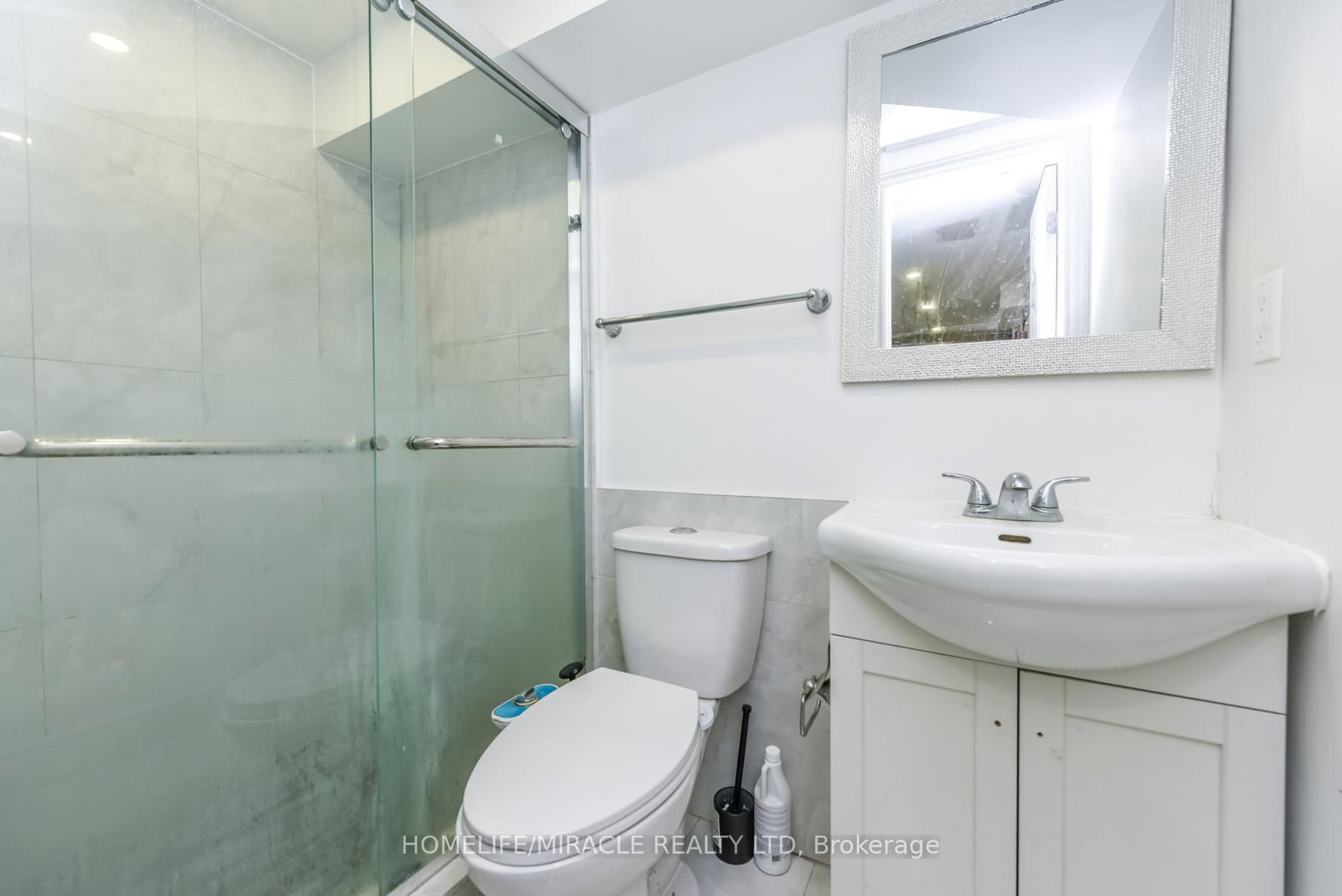 Detached House for sale at 67 Massey Street, Brampton, Ontario, L6S 3A3 - Central Park - MLS: W12959816