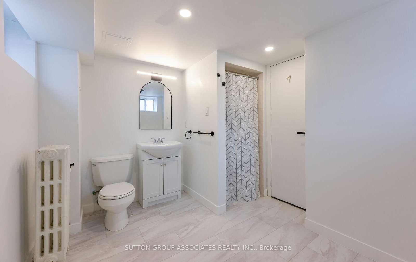 Detached House for lease at Lower-24 Alyward Street, Toronto, Ontario, M6M 3L3 - Beechborough-Greenbrook - MLS: W12959854