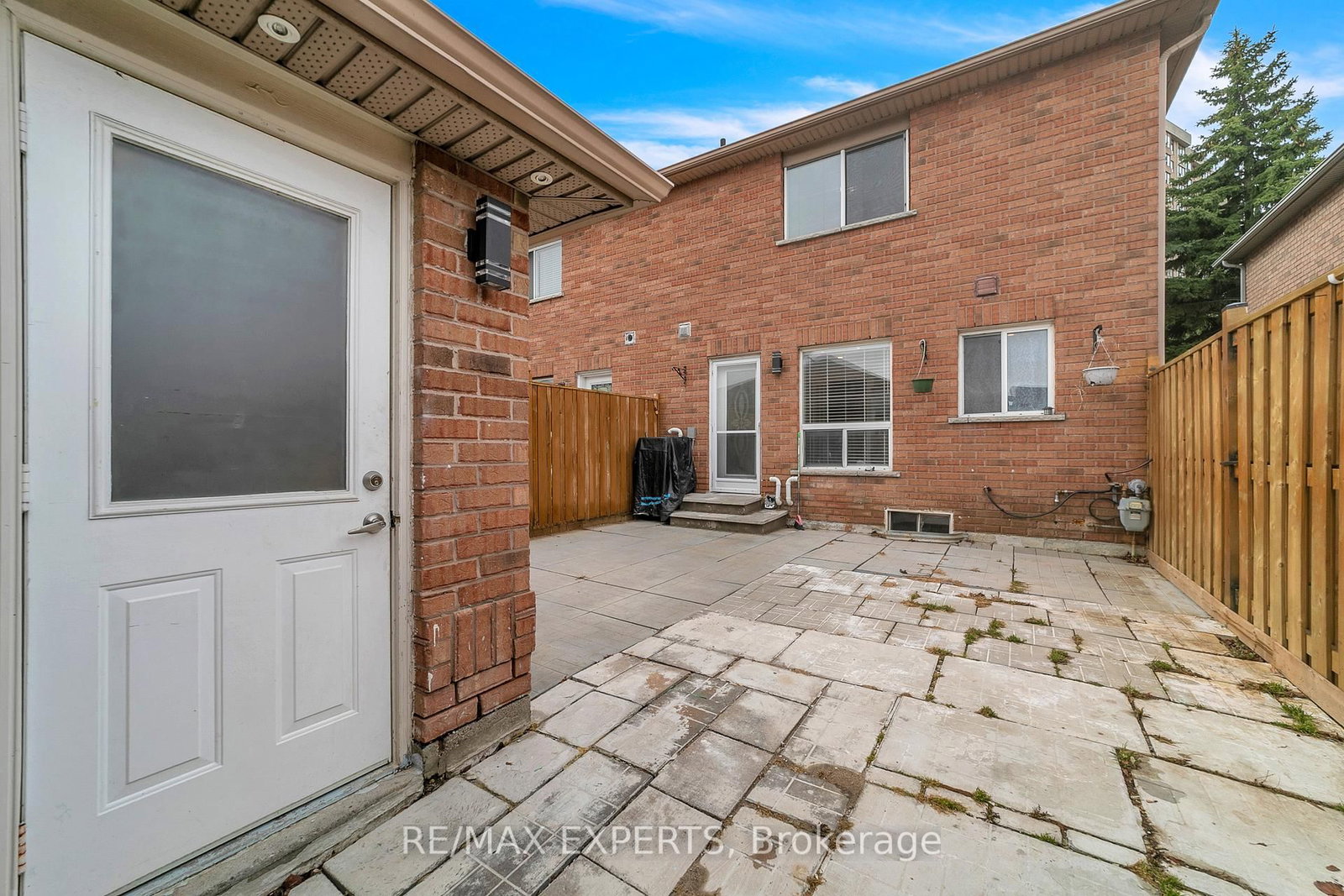 Listing Image 43