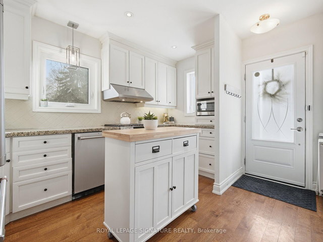 205 Prince Edward Drive S