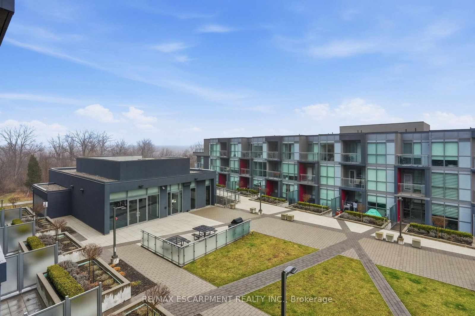 5240 Dundas Street • #B418 • Burlington, ON photo 19