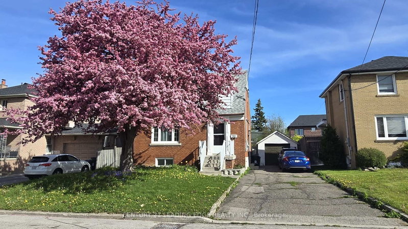 70 Westdale Drive