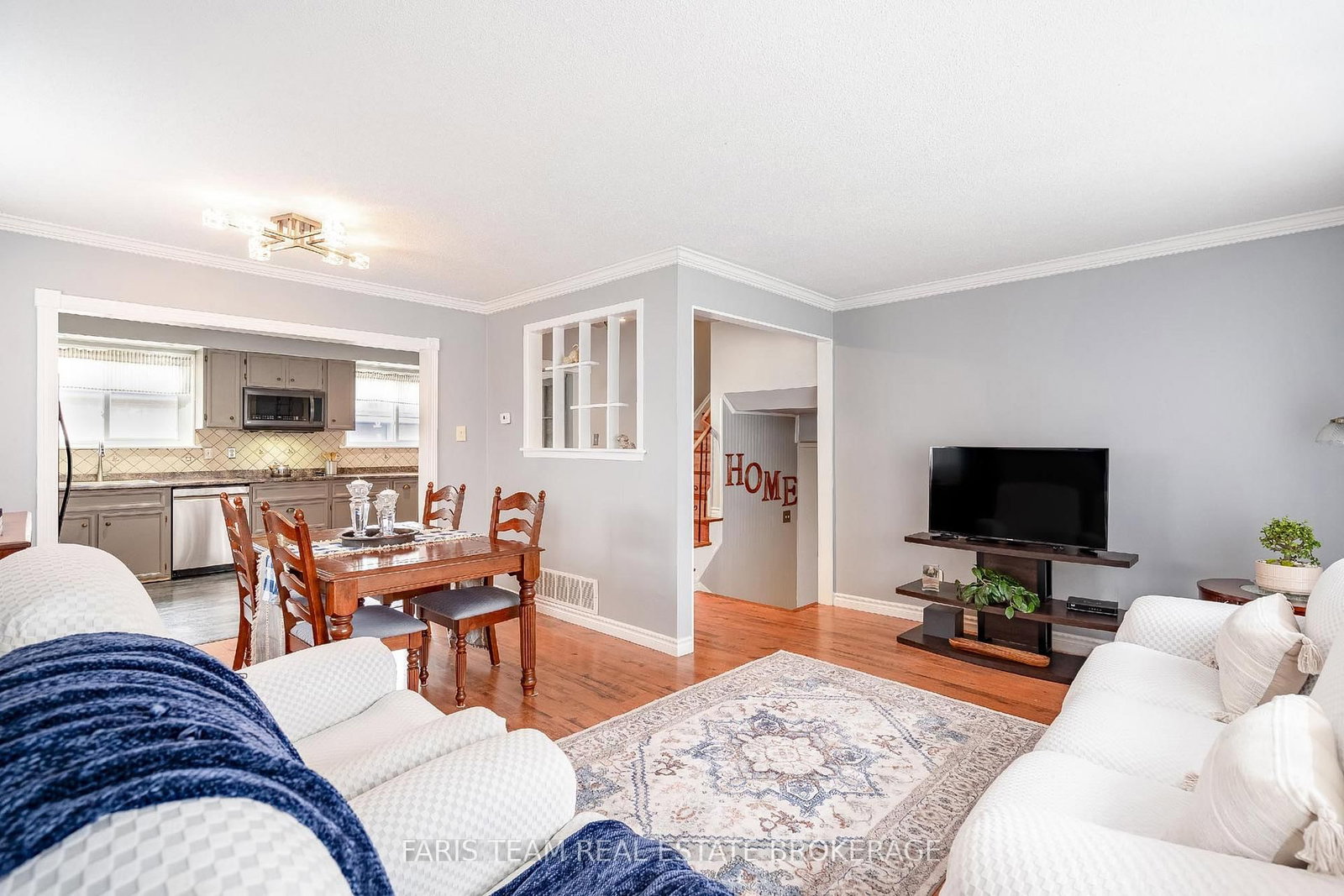 Detached House for sale at 28 Bromley Crescent, Brampton, Ontario, L6T 1Z1 - Avondale - MLS: W12960372