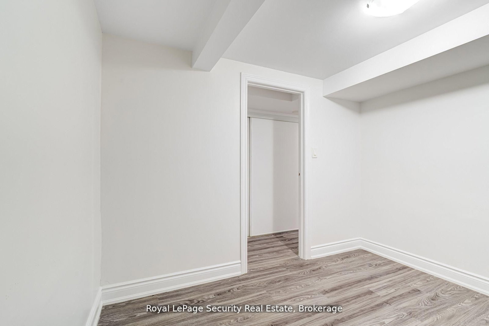 706 Gladstone Avenue, Unit Lower - Photo 20