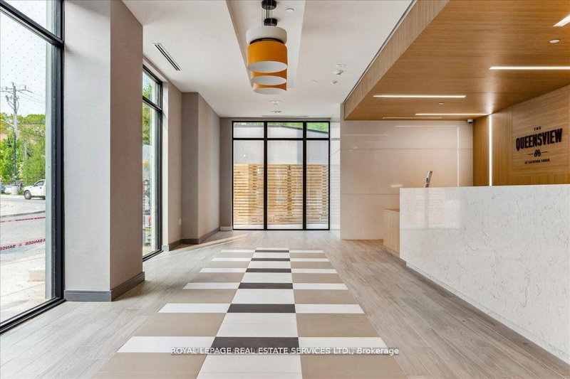 305 - 25 Neighbourhood Lane, Toronto, M8Y 0C4 | Image 3