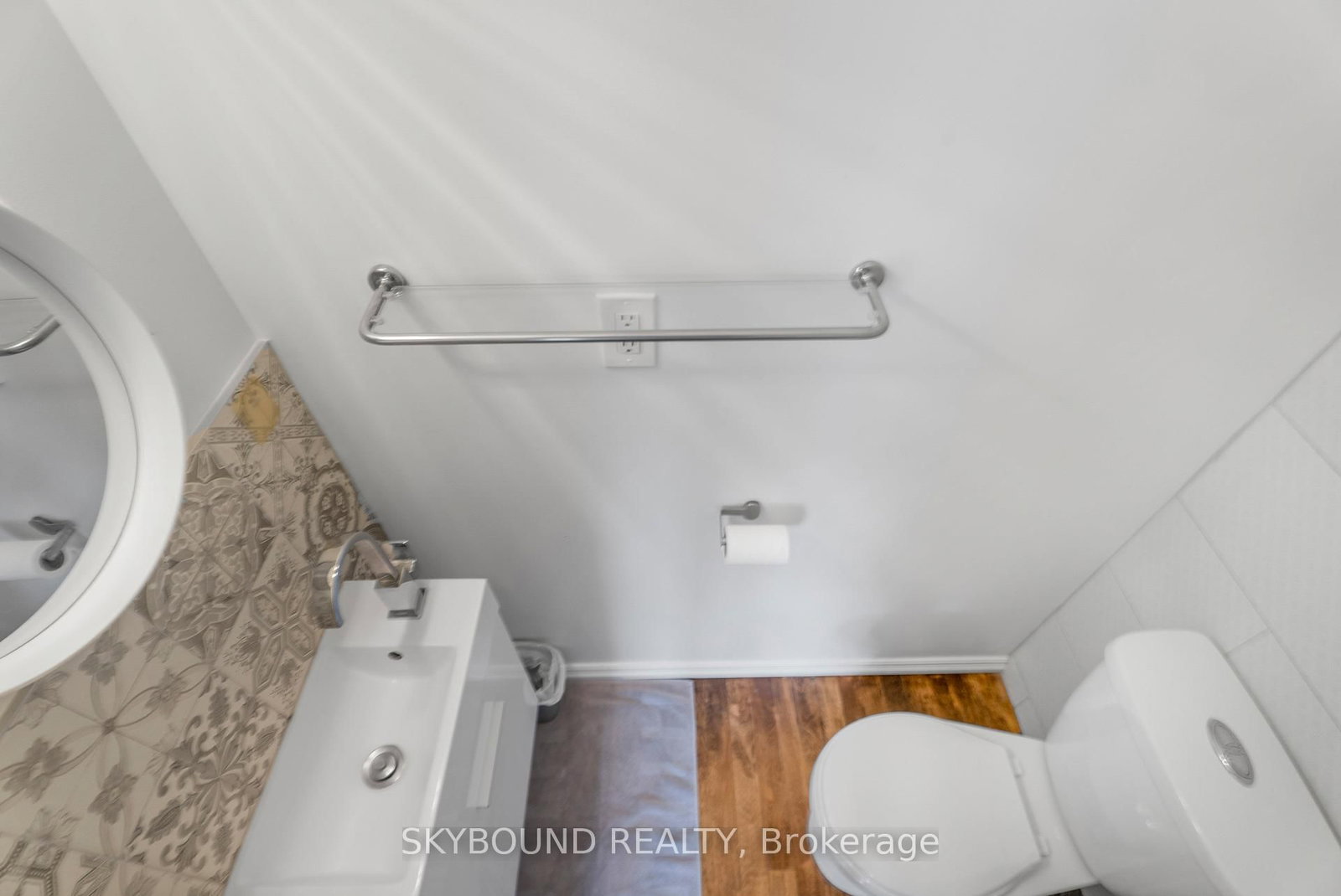 Detached House for sale at 790 The Queensway, Toronto, Ontario, M8Z 1N5 - Stonegate-Queensway - MLS: W12960658