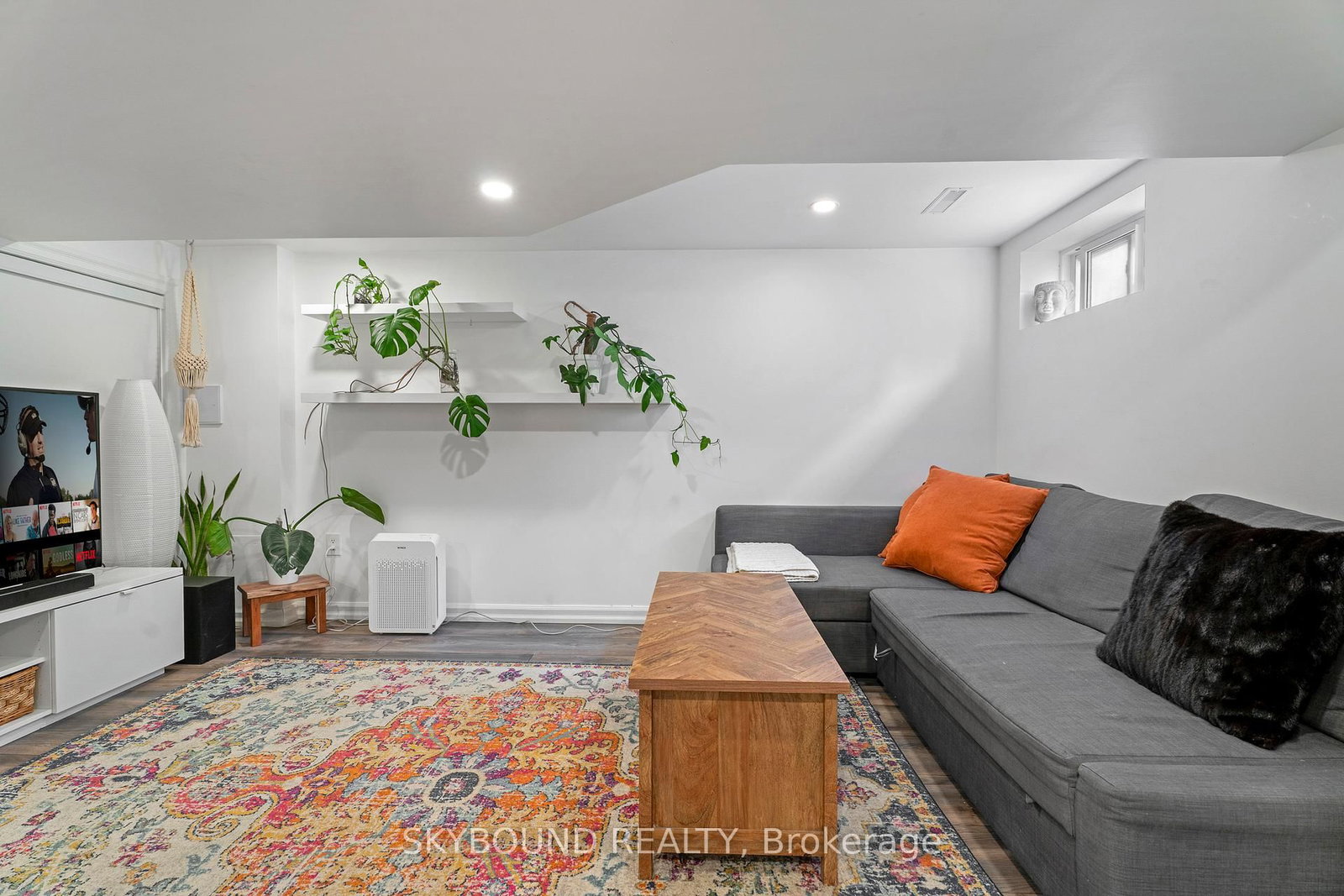 Detached House for sale at 790 The Queensway, Toronto, Ontario, M8Z 1N5 - Stonegate-Queensway - MLS: W12960658