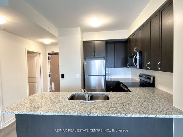 2118 - 349 Rathburn Road W