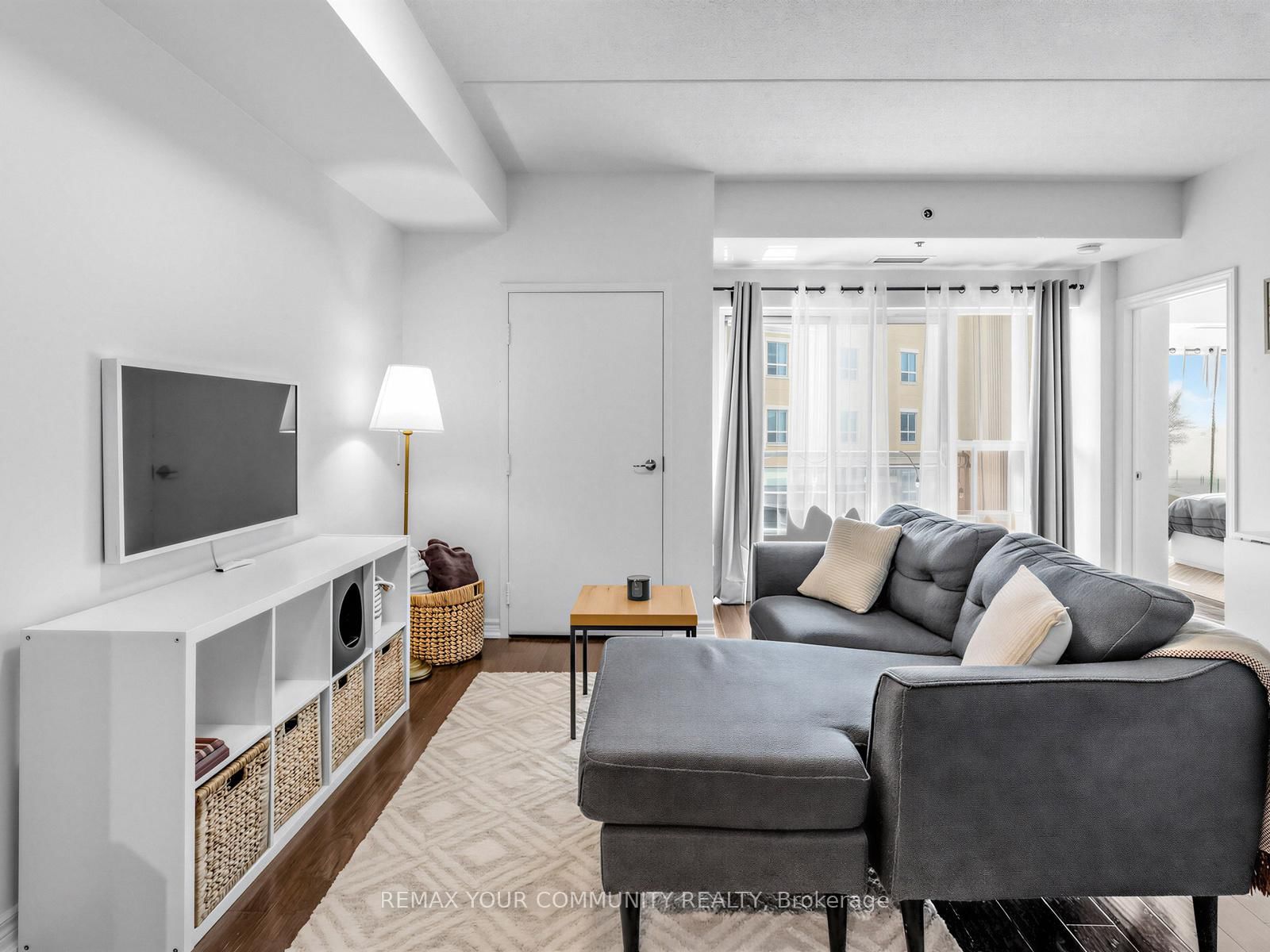 Condo for sale at 414-1421 Costigan Road, Milton, Ontario, L9T 2N4 - Clarke - MLS: W12960794