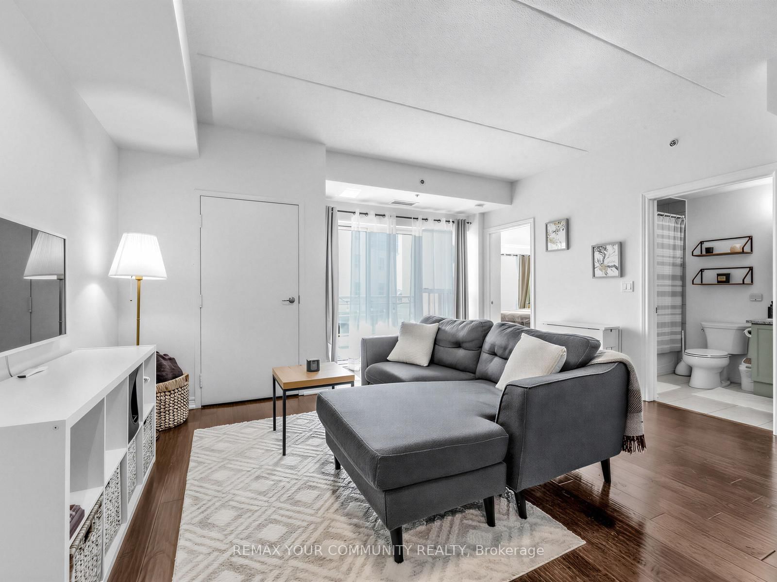 Condo for sale at 414-1421 Costigan Road, Milton, Ontario, L9T 2N4 - Clarke - MLS: W12960794