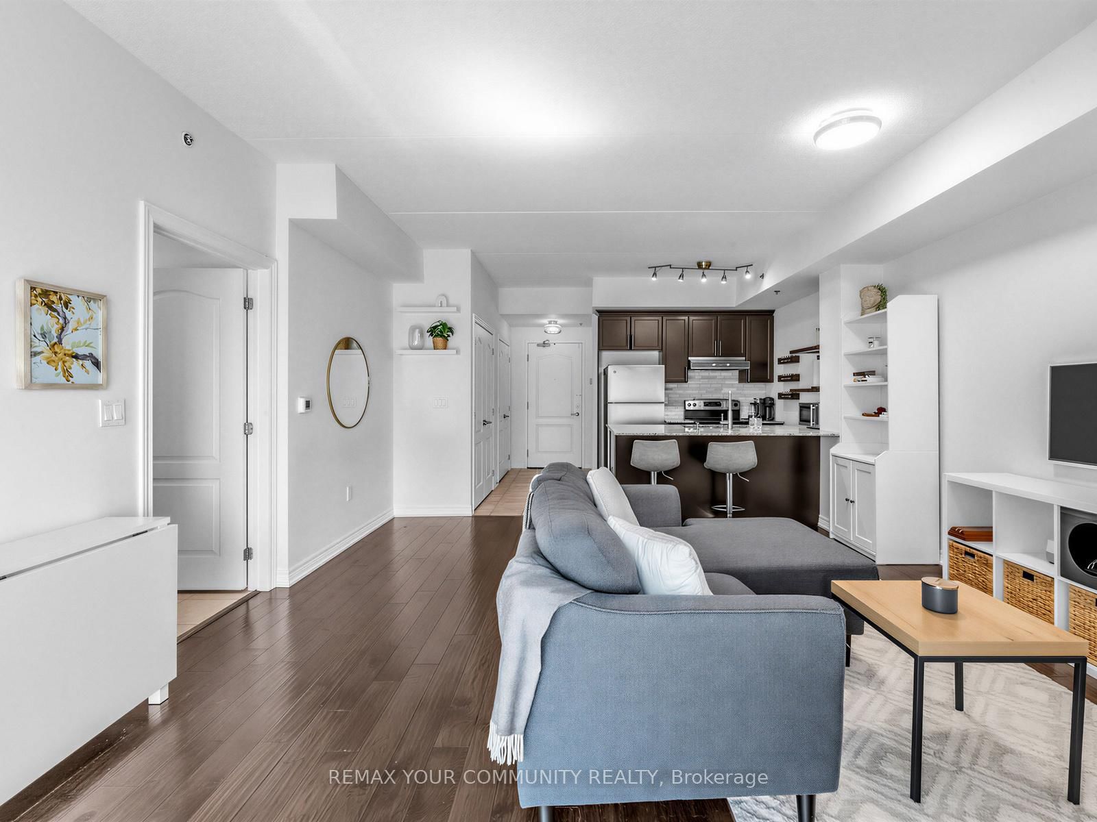 Condo for sale at 414-1421 Costigan Road, Milton, Ontario, L9T 2N4 - Clarke - MLS: W12960794