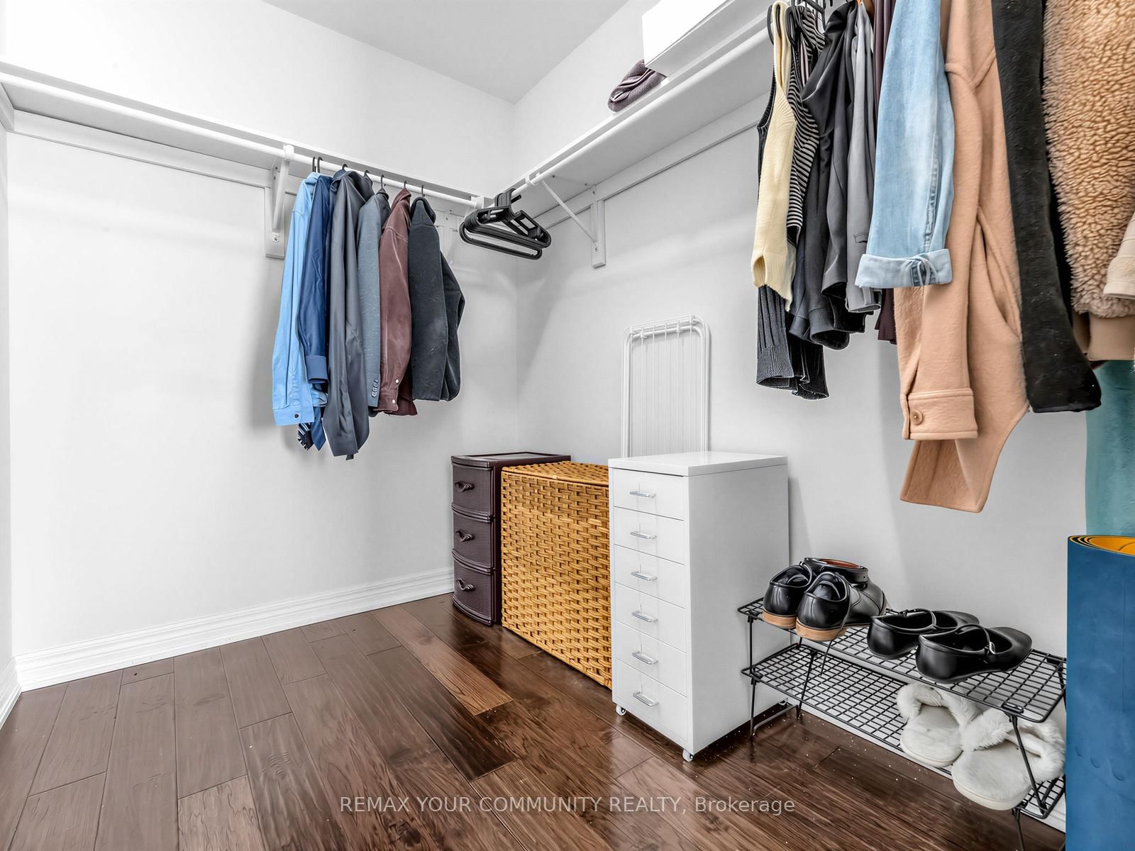 Condo for sale at 414-1421 Costigan Road, Milton, Ontario, L9T 2N4 - Clarke - MLS: W12960794