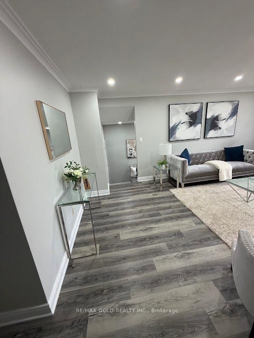 Detached House for sale at 70 Greystone Crescent, Halton Hills, Ontario, L7G 1G9 - Georgetown - MLS: W12960840