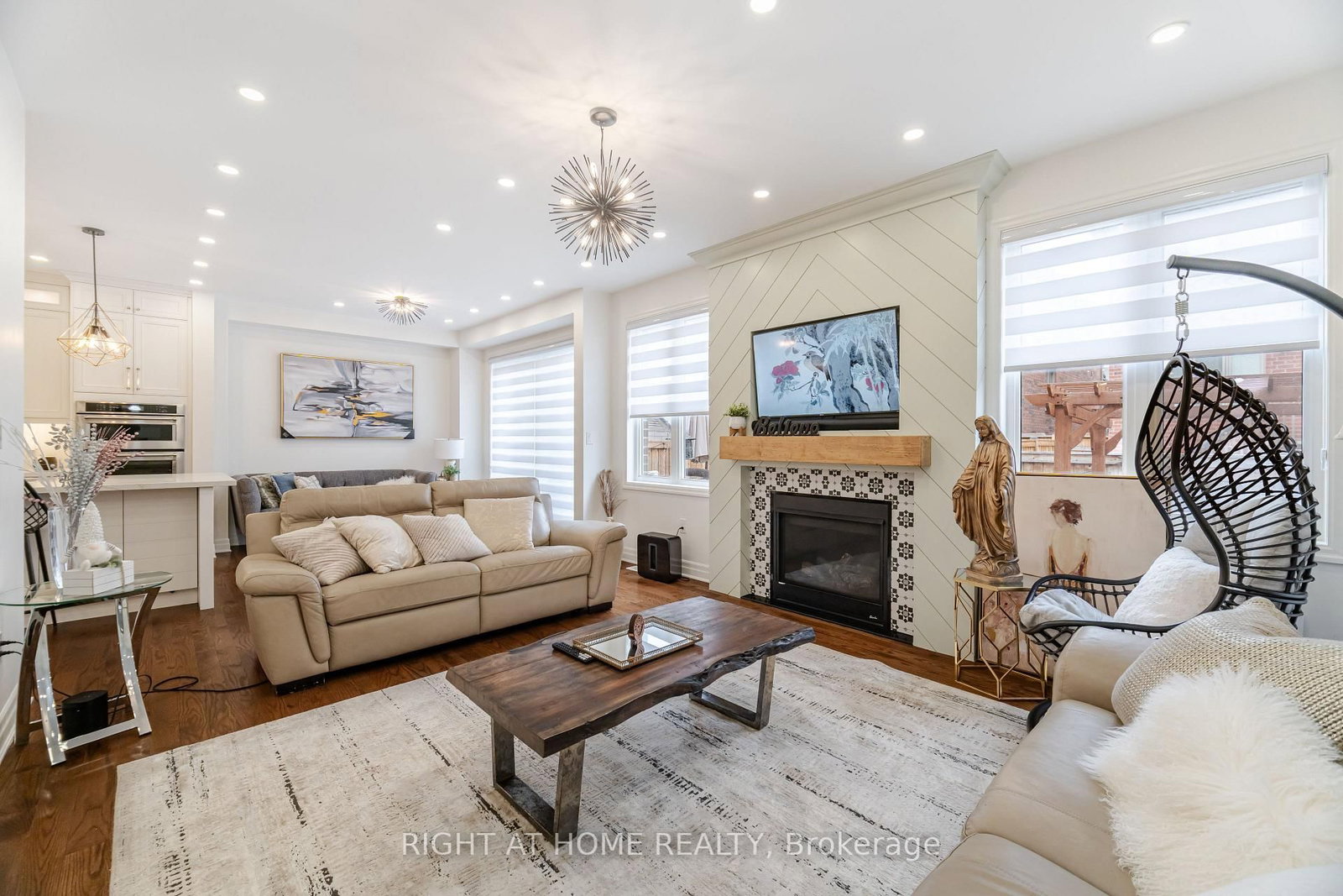 Detached House for lease at 1311 (UPPER) Whitney Terrace, Milton, Ontario, L9E 1K5 - Ford - MLS: W12960952