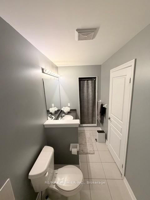 Semi-Detached House for sale at 82 Chesterwood Crescent, Brampton, Ontario, L6Y 0Z5 - Credit Valley - MLS: W12961110