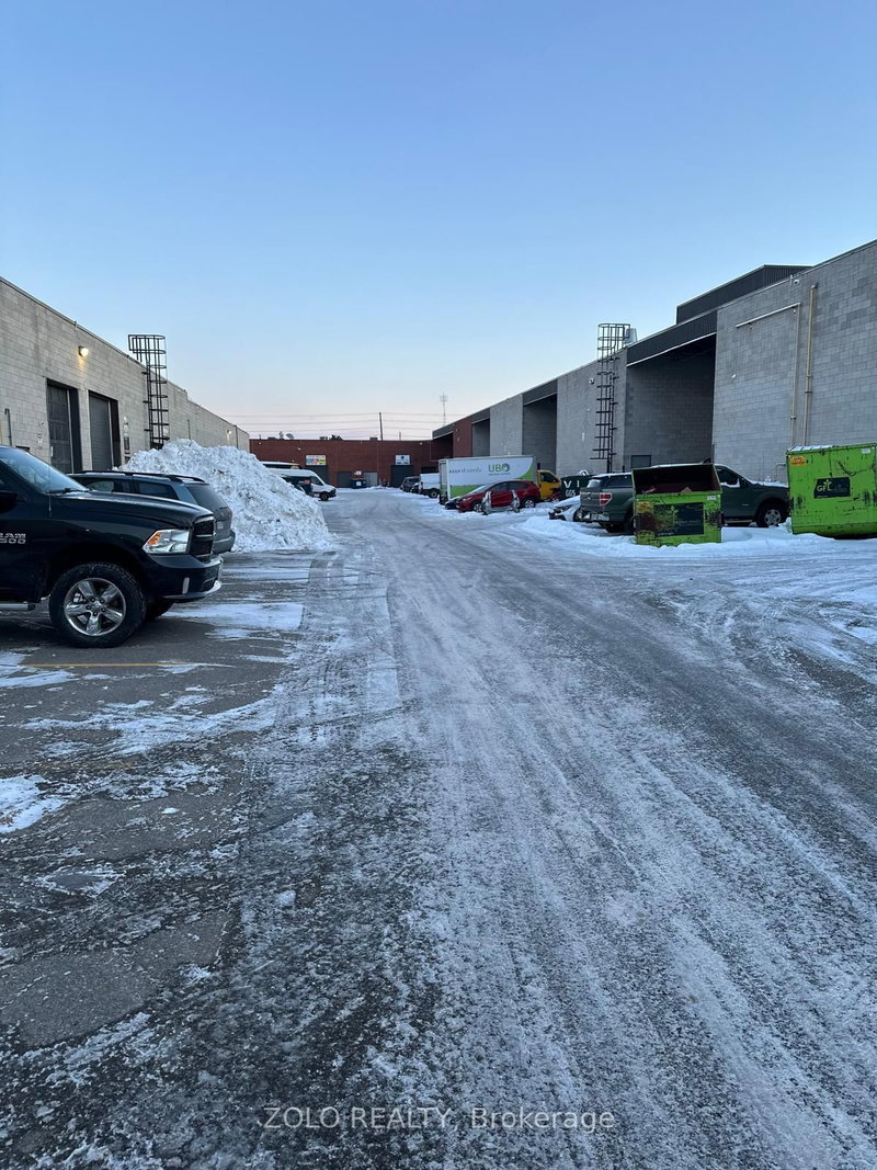 6 - 2080 Steeles Ave E, Brampton, L6Y 0A7 | Image 3