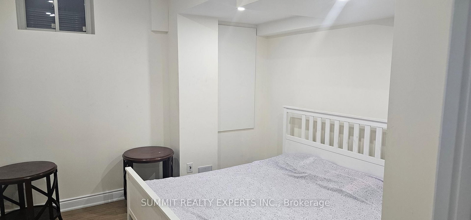 27 James Walker Avenue, Unit 1 Bedroom Basement - Photo 8