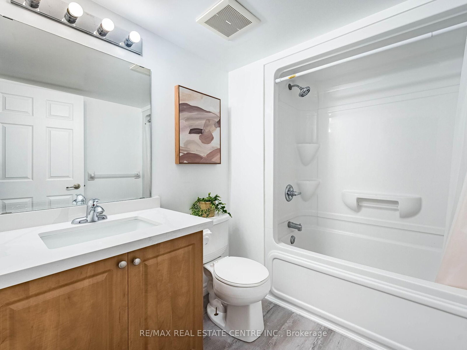 Condo for sale at 408-1483 Maple Avenue, Milton, Ontario, L9T 0B6 - Dempsey - MLS: W12961622