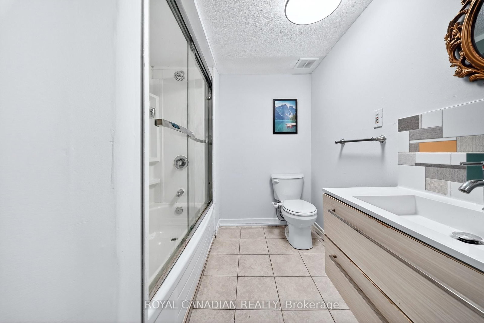 Detached House for sale at 44 Rushmore Crescent, Brampton, Ontario, L6Z 1R2 - Heart Lake East - MLS: W12961836