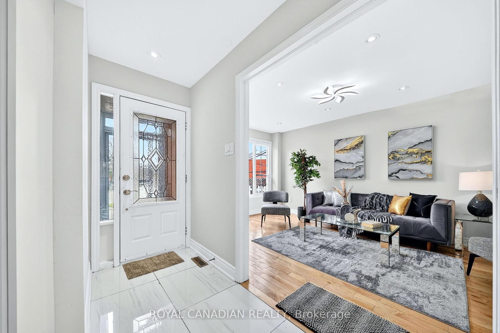 Detached House for sale at 44 Rushmore Crescent, Brampton, Ontario, L6Z 1R2 - Heart Lake East - MLS: W12961836