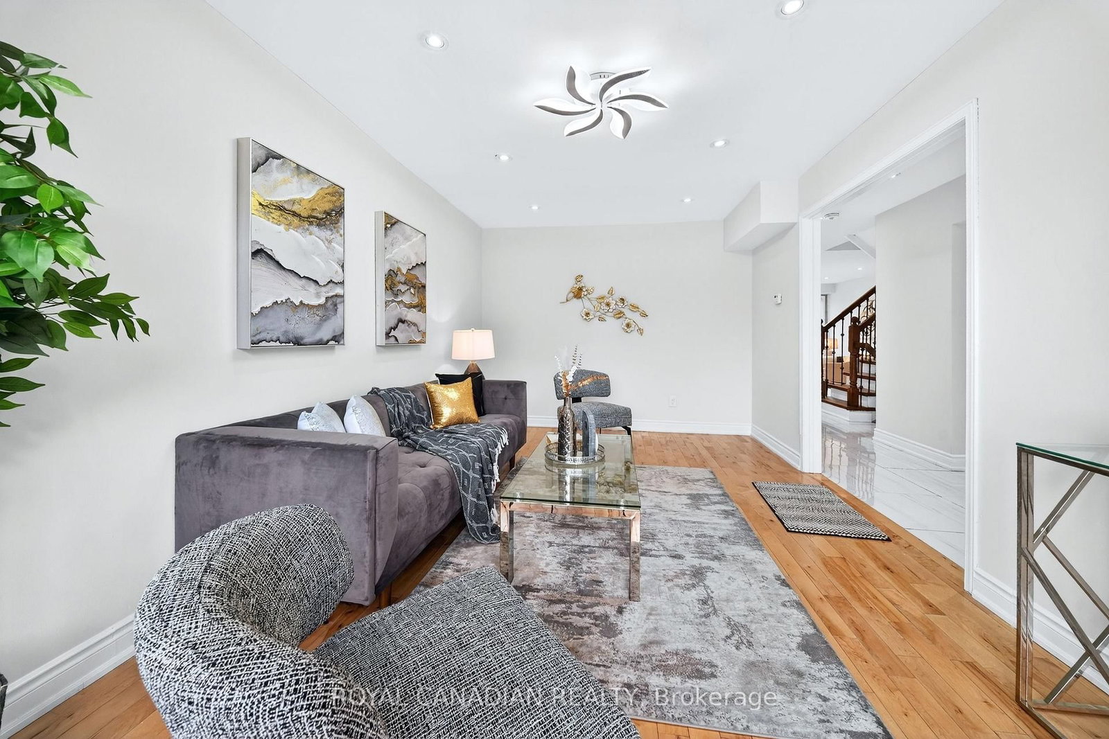 Detached House for sale at 44 Rushmore Crescent, Brampton, Ontario, L6Z 1R2 - Heart Lake East - MLS: W12961836