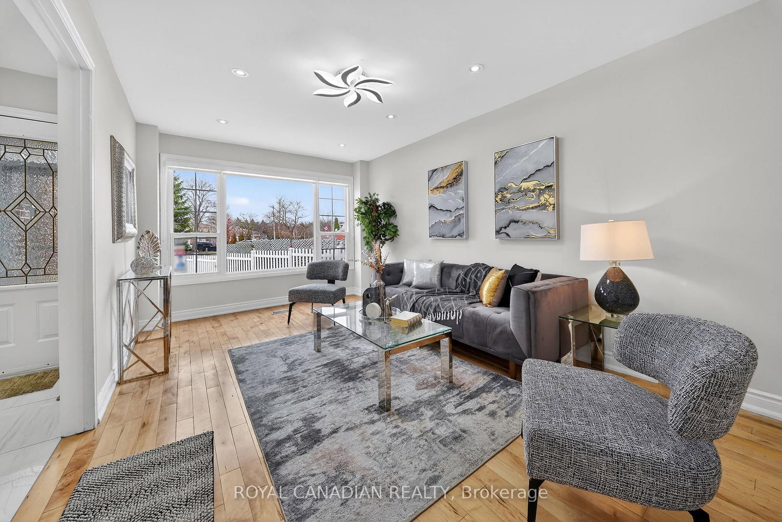 Detached House for sale at 44 Rushmore Crescent, Brampton, Ontario, L6Z 1R2 - Heart Lake East - MLS: W12961836