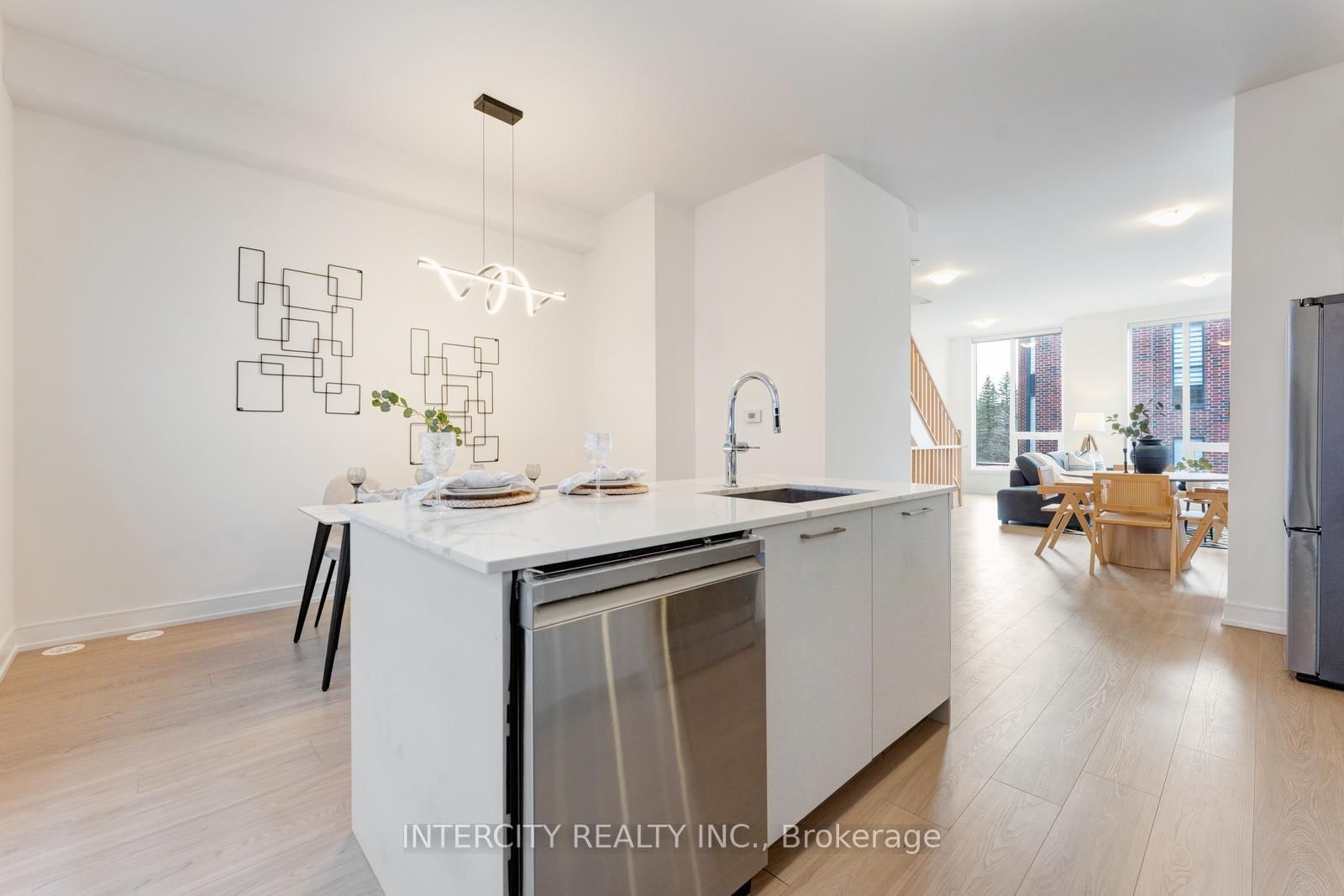 Townhouse for sale at 19 Desiree Place, Caledon, Ontario, L7E 4L2 - Bolton West - MLS: W12961840