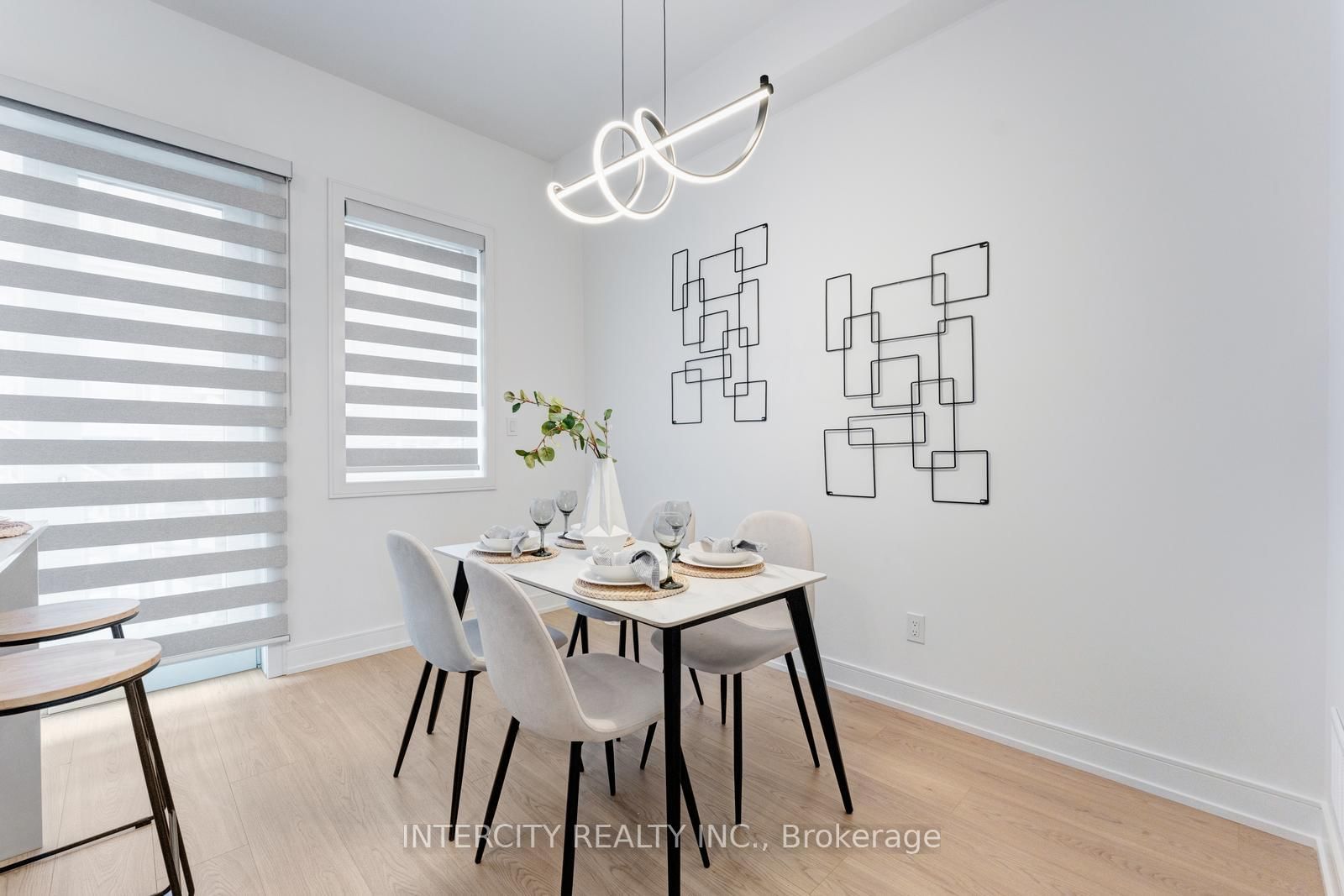 Townhouse for sale at 19 Desiree Place, Caledon, Ontario, L7E 4L2 - Bolton West - MLS: W12961840