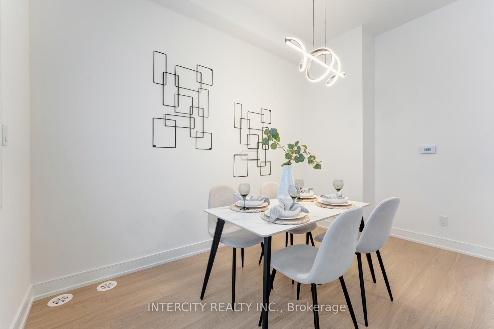 Townhouse for sale at 19 Desiree Place, Caledon, Ontario, L7E 4L2 - Bolton West - MLS: W12961840