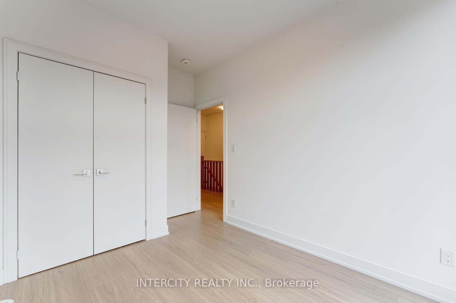 Townhouse for sale at 19 Desiree Place, Caledon, Ontario, L7E 4L2 - Bolton West - MLS: W12961840