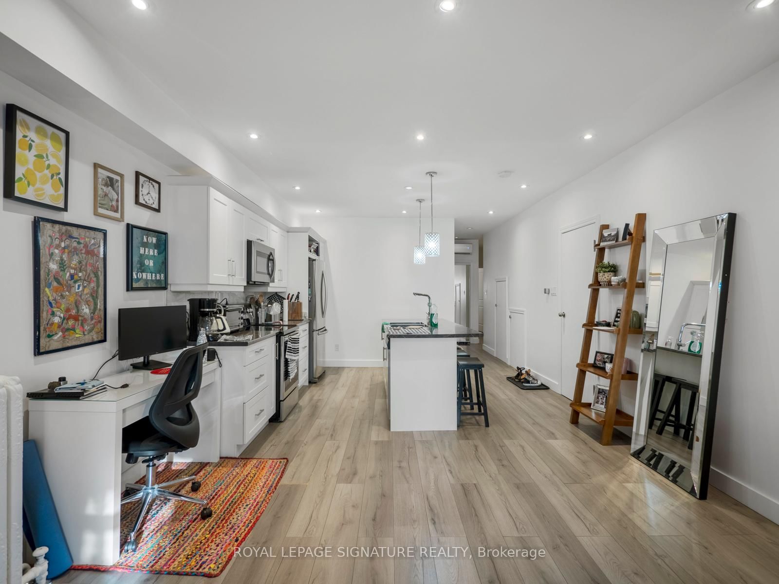 2243 Dundas Street W - Photo 13