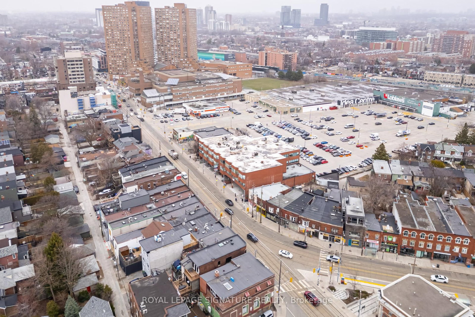 2243 Dundas Street W - Photo 24