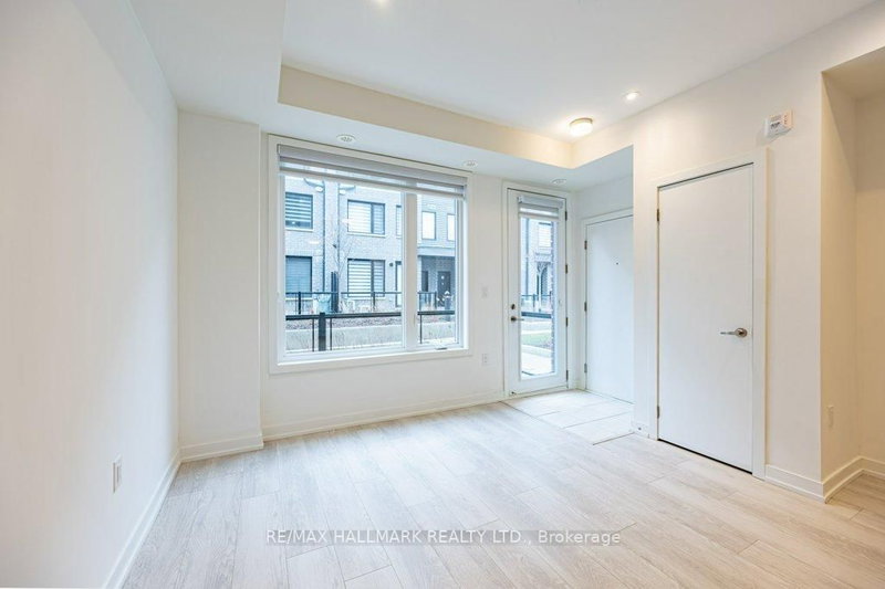 9 - 3566 Colonial Dr, Mississauga, L5L 0C1 | Image 3