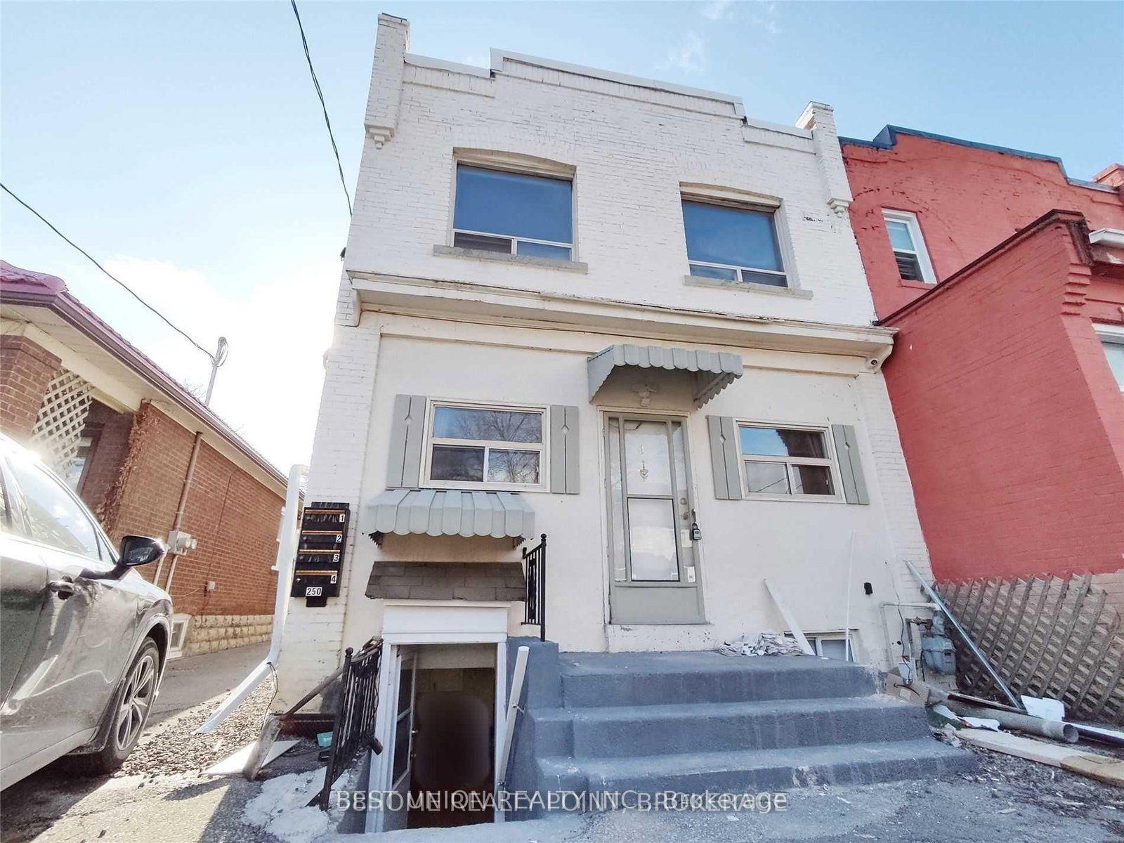 25 Sixth Street, Unit 2